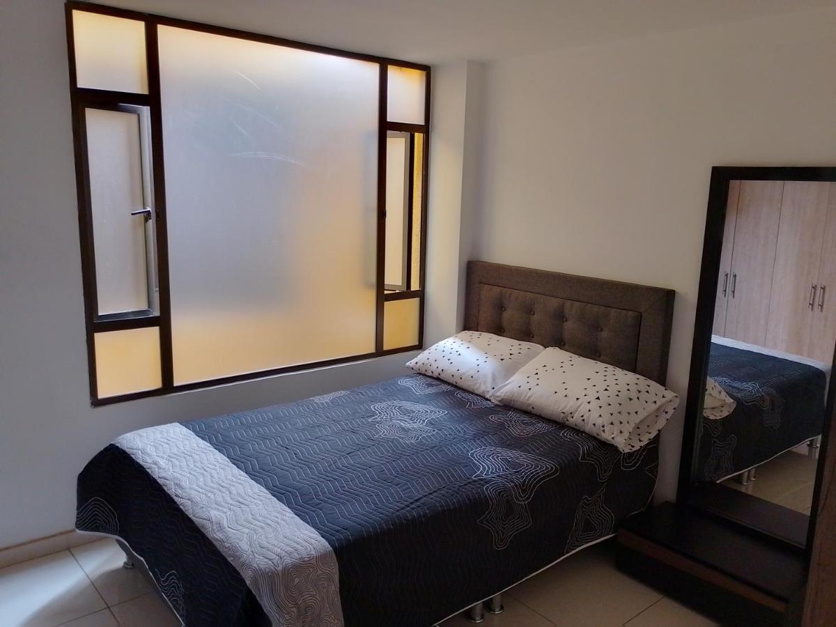 Linda Habitacion Amplia Iluminada Bogota Calle 80 Apartman Kültér fotó